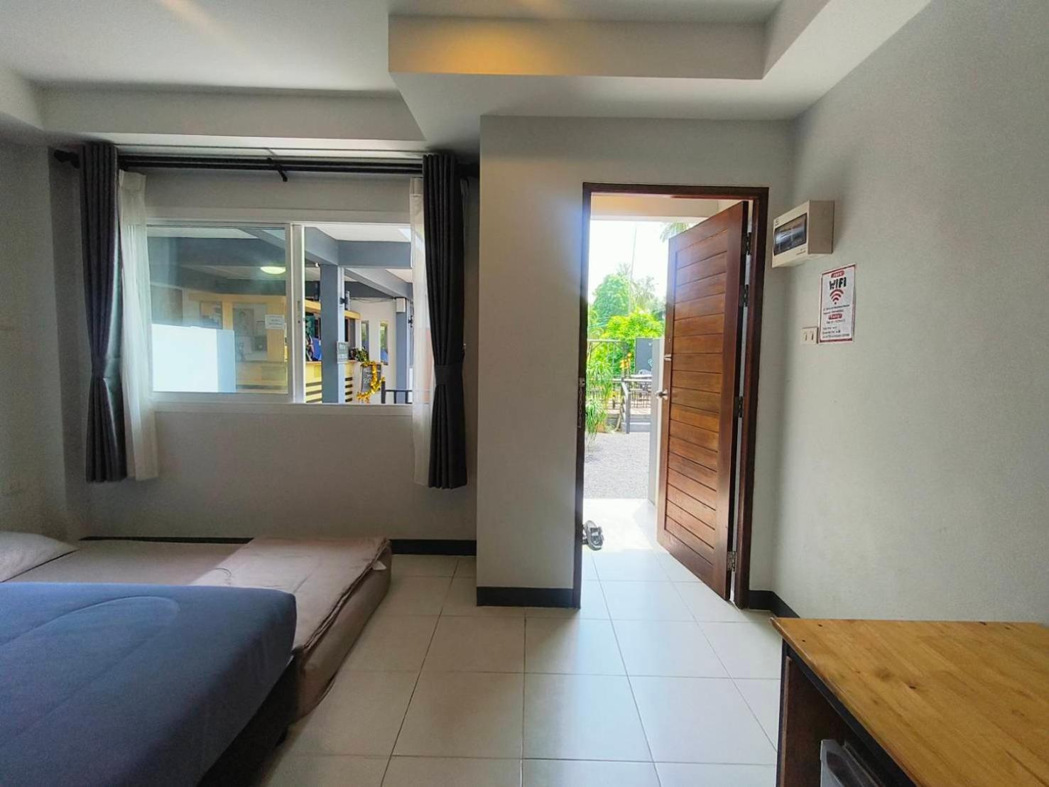 Nangkam Boutique Donsak Hotel Ban Pheng Krong Exterior foto